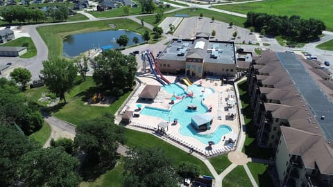 Indoor pool, outdoor pool