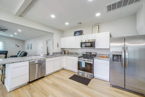 Kitchen | Keurig Coffee Maker | Cooking Basics