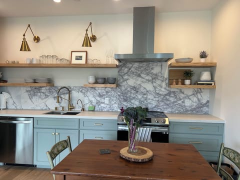 Kitchen (Full sized fridge and pantry just out of view) 