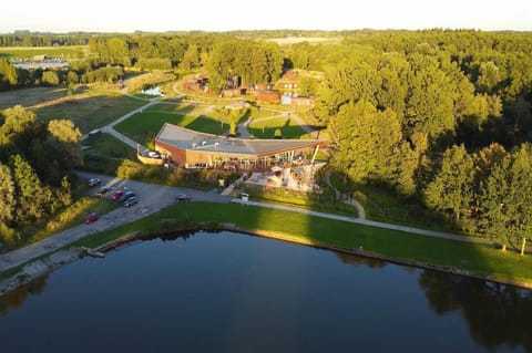 Immediate Surroundings [summer] (<1 km)