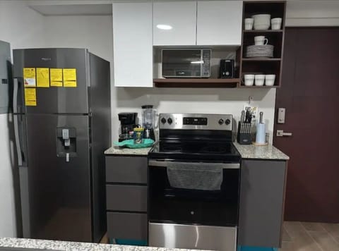 Fridge, microwave, oven, coffee/tea maker