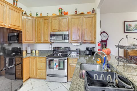 Kitchen | Free WiFi | Central A/C & Heating