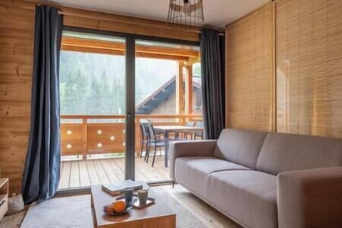 Studio Cairn Harmony A109