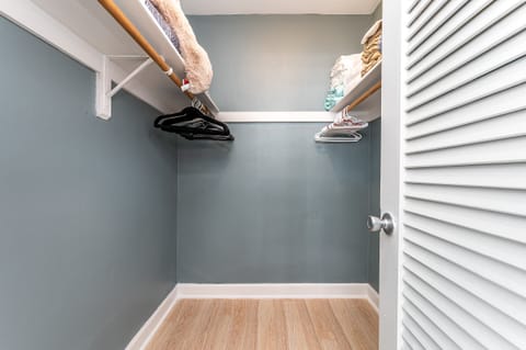 Walk in closet