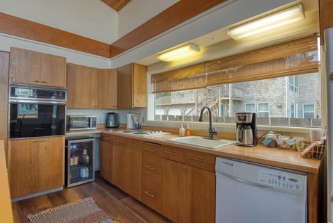 #StayinMyDistrict Cape Arag#StayinMyDistrict Cape Arago Sanctuary on the Sea #StayinMyDistrict #BookDirect