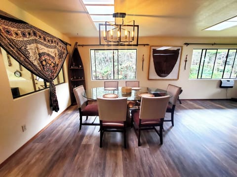 Dining room looking from kitchen 