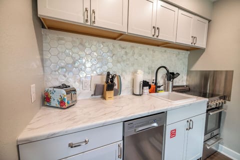 Adventure Lodge's fully equipped kitchen