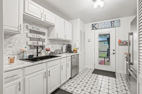 Well equipped kitchen