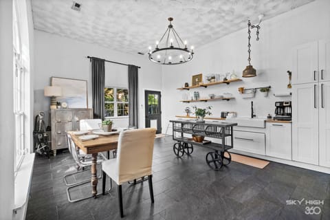 Beautiful, fully stocked kitchen for all your cooking and baking needs!