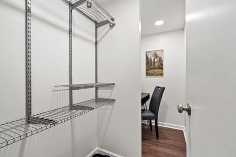 Storage and Micro Office