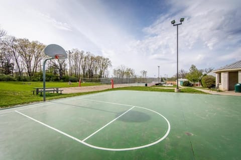 Sport court