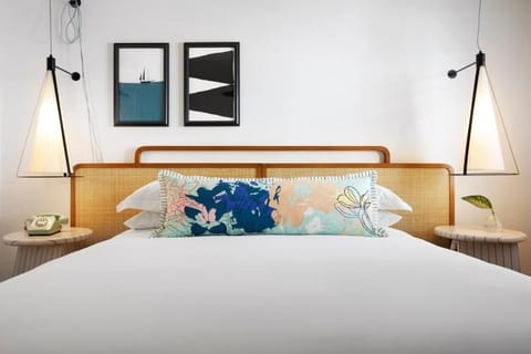 Unit with King bed. Exact unit will be assigned upon arrival. Views, colors, and decor may vary.