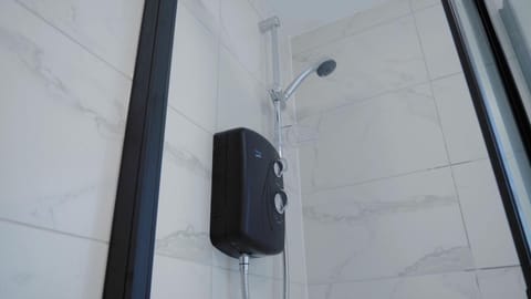 Hand-held showerhead