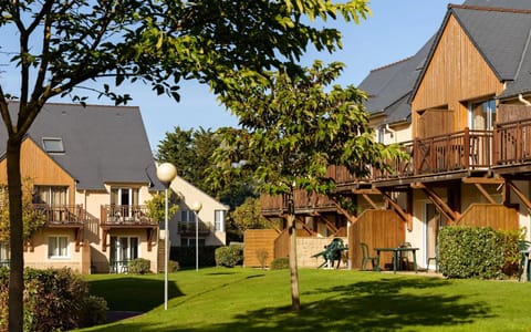 Experience the picturesque atmosphere at this amazing property.