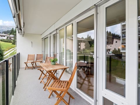 Table, Plant, Furniture, Building, Chair, Window, Wood, Flowerpot, Shade, Interior Design