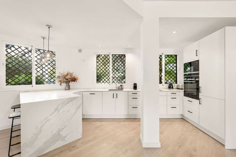 Fully equipped kitchen will full array of amenities