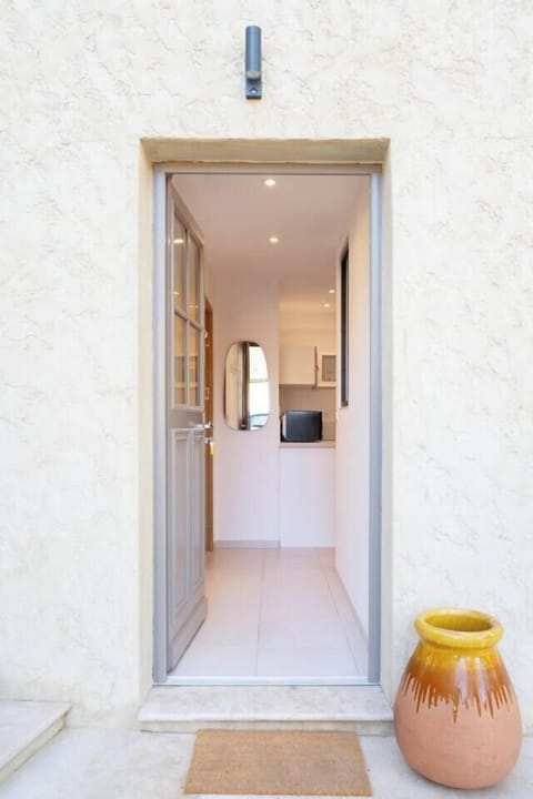 fde62b12-c3ae-4ac5-8d87-826014620de1