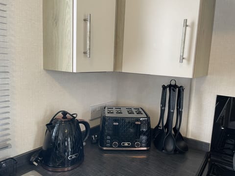 equipped kitchen