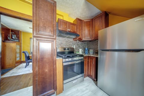 Kitchen | 1st Floor | Stove/Oven | Dishwasher