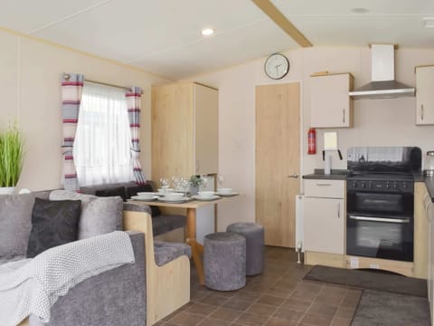 Open plan living space | Cara, Morecambe