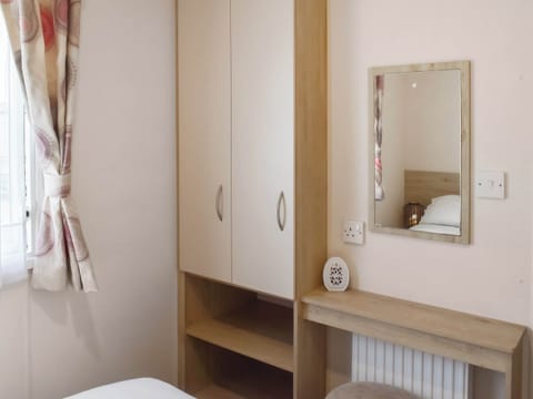 Double bedroom | Cara, Morecambe