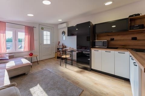 Dining room 2
