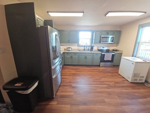 Microwave, oven, stovetop