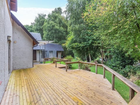 Decking | Bridge House, Evanton, near Dingwall