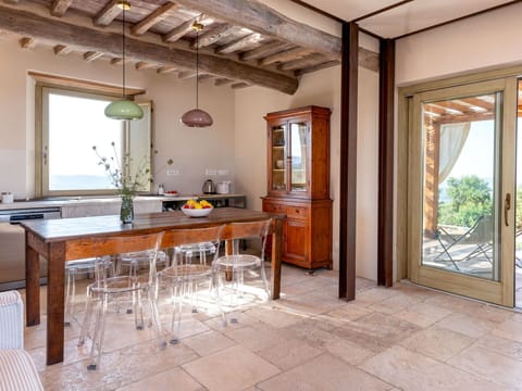 Table, Furniture, Window, Wood, Interior Design, Floor, Flooring, Building, Door