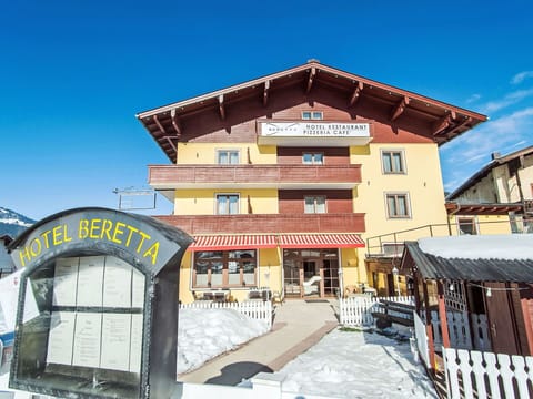 Sky, Window, Building, House, Facade, Real Estate, City, Mountain Range, Snow