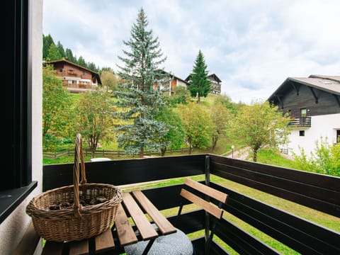 Cloud, Sky, Plant, Building, Wood, Vegetation, Window, Grass, Tree, Natural Landscape