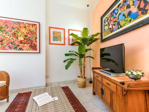 Sky, Snow, Mountain, Building, World, Slope, House, Natural Landscape, Freezing, Landscape