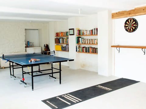 Cabinetry, Sink, Tap, Countertop, Kitchen Sink, Property, Furniture, Window, Building, Kitchen Stove