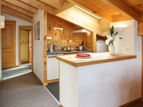 Furniture, Cabinetry, Countertop, Interior Design, Wood, Kitchen, Flooring, Floor, House, Wall