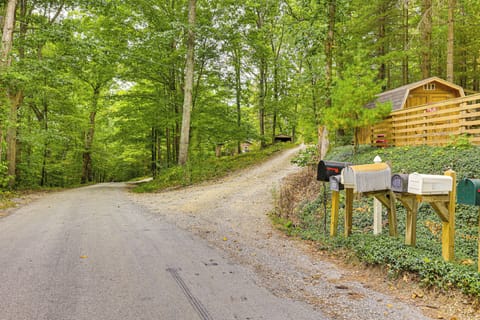 Parking | Driveway (2 Vehicles)