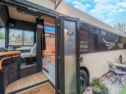 Exterior | Phoenix Star Bus, Goodrington, near Paignton