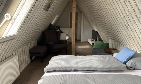 1 bedroom, internet