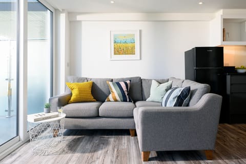 Living room at 2 Beachview, Crantock, Cornwall, self catering with Beach Retreats.