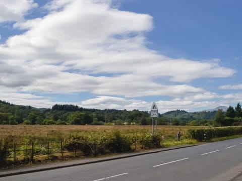 Surrounding area | Aberfoyle Apartment 4 - Oak - Loch Apartments, Aberfoyle