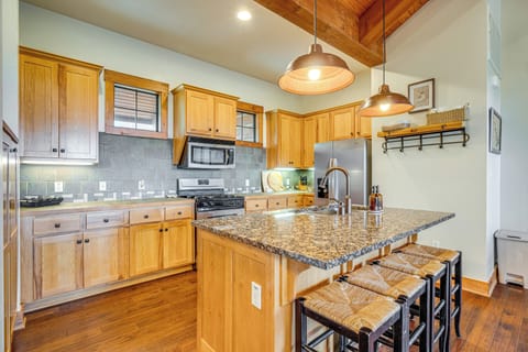 Kitchen | Drip Coffee Maker | Dishwasher | Cooking Basics