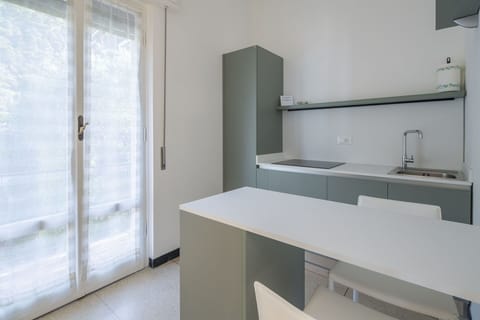 Autumn, Kitchen, Spring, Summer