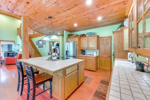 Kitchen | Cooking Basics | Dishwasher | 1st Floor