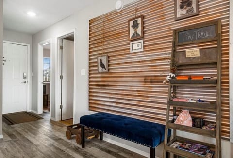 Unit 4 – Welcome to Time Traveler Suite!