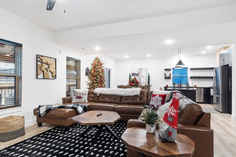 Get cozy in the living room & stream all your favorite entertainment