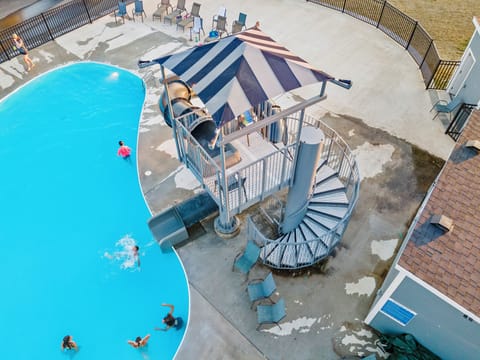 Outdoor Seasonal Pool