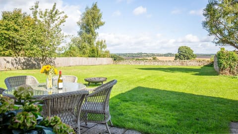 Enjoy the stunning backdrop views from Patch Hill House