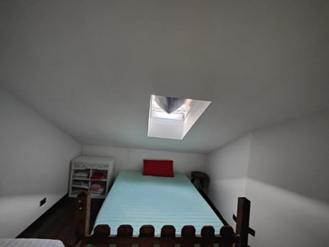 2 bedrooms, in-room safe, iron/ironing board, free WiFi