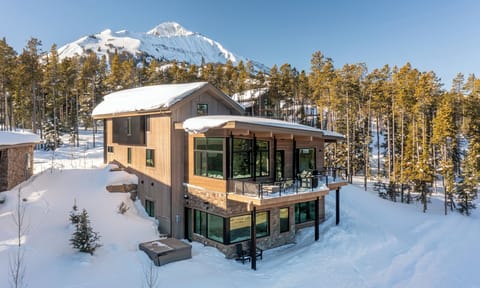 5 Deep Forest winter exterior1