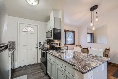 You'll absolutely love cooking a meal on a quiet evening in during your stay