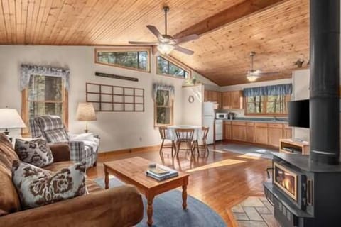 C4b1f66b ae2f 48d4 9757 c73381c2c636